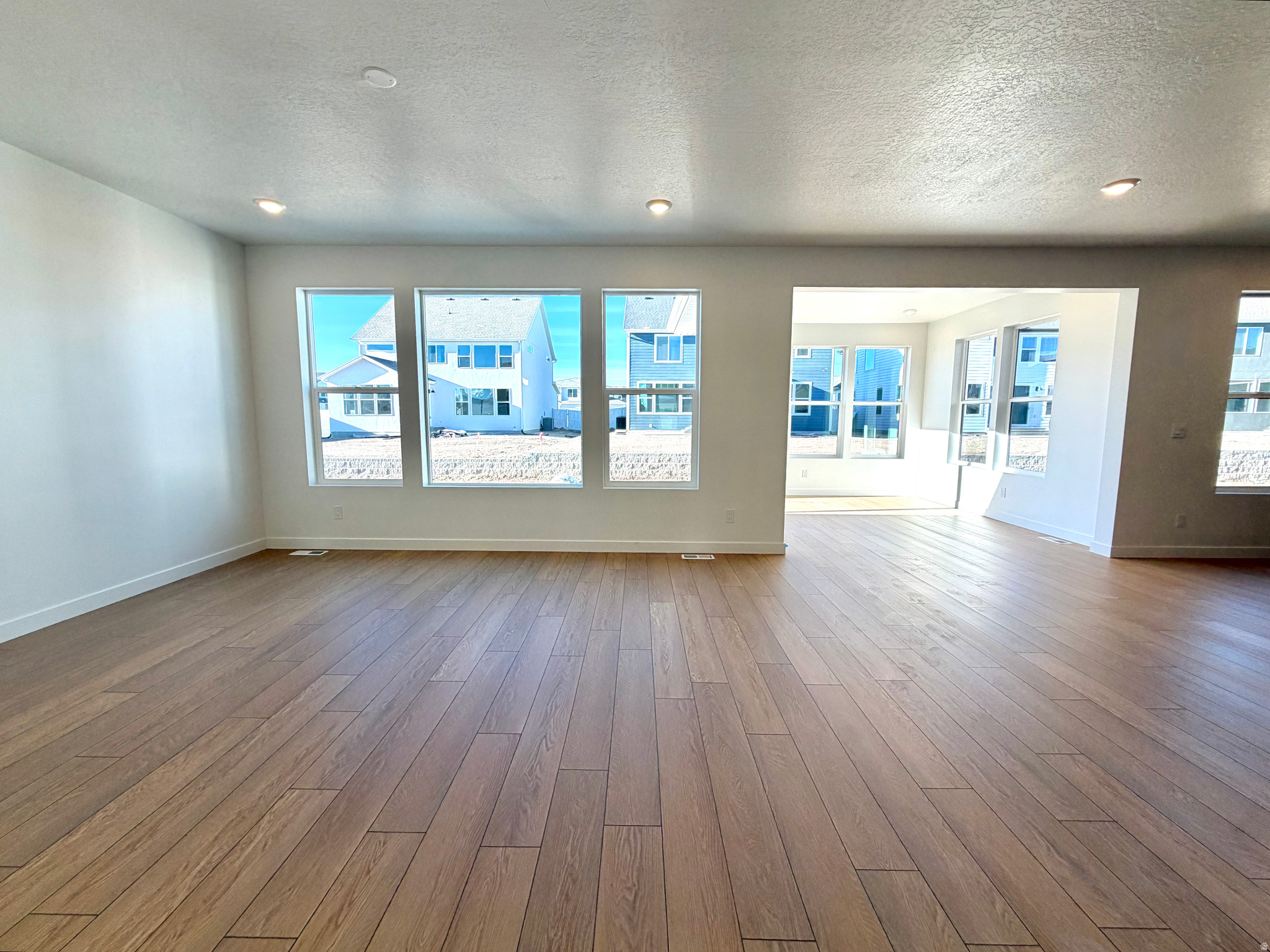 FIREFLY - Residential