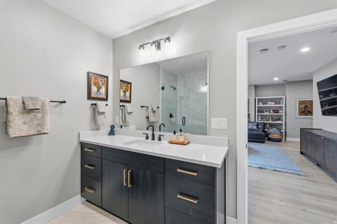 Tiny photo for 4922 BEVERLY CT, Holladay, UT 84117 (MLS # 2162939)