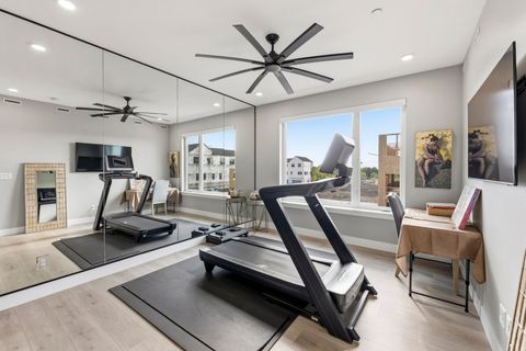Tiny photo for 4922 BEVERLY CT, Holladay, UT 84117 (MLS # 2162939)