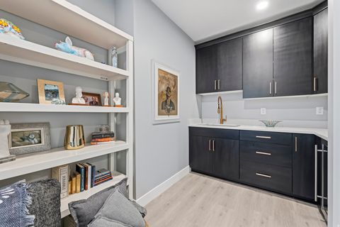 Tiny photo for 4922 BEVERLY CT, Holladay, UT 84117 (MLS # 2162939)
