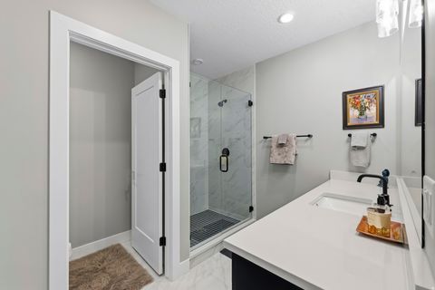 Tiny photo for 4922 BEVERLY CT, Holladay, UT 84117 (MLS # 2162939)