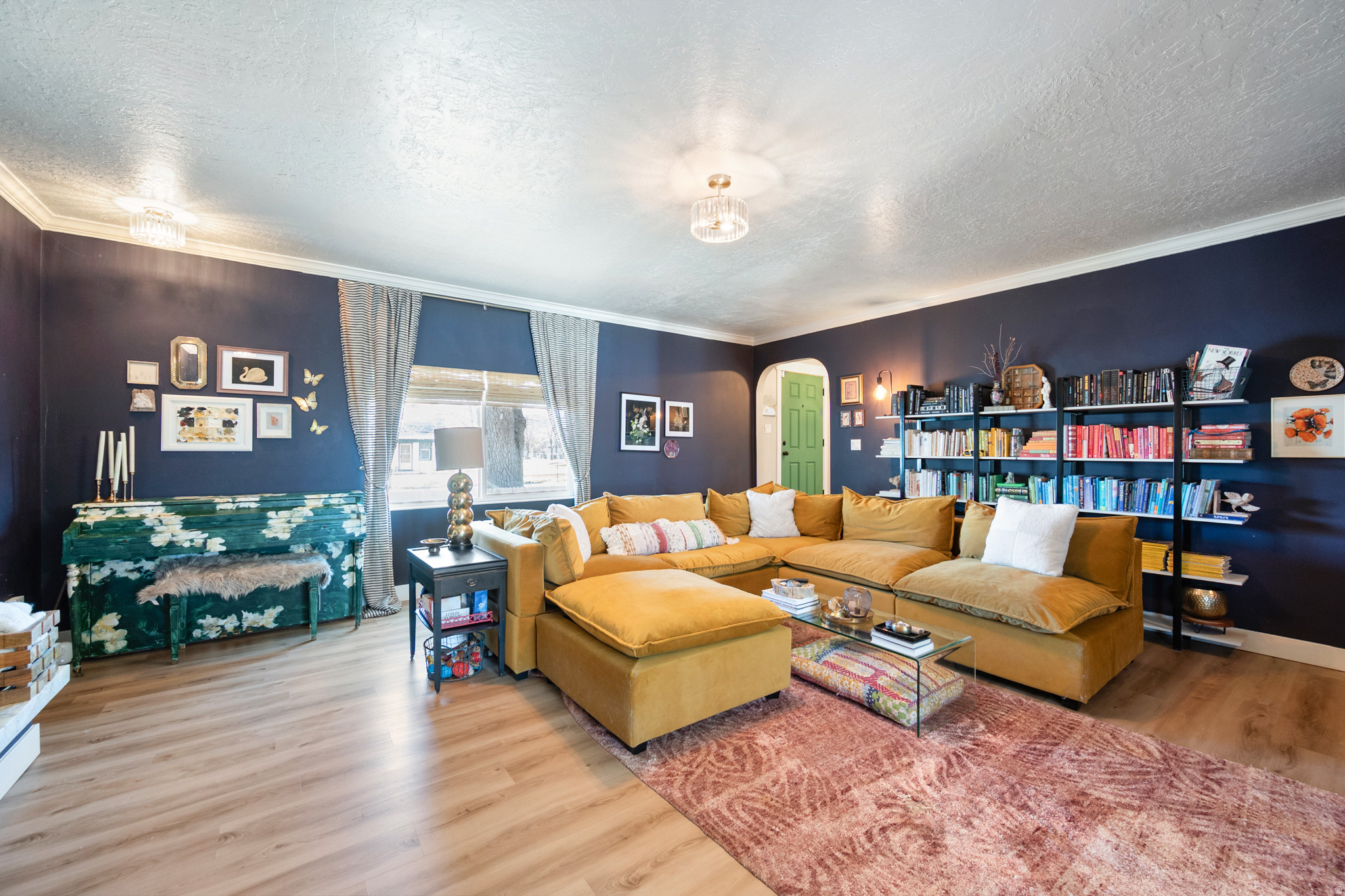 MEADOWS - Residential