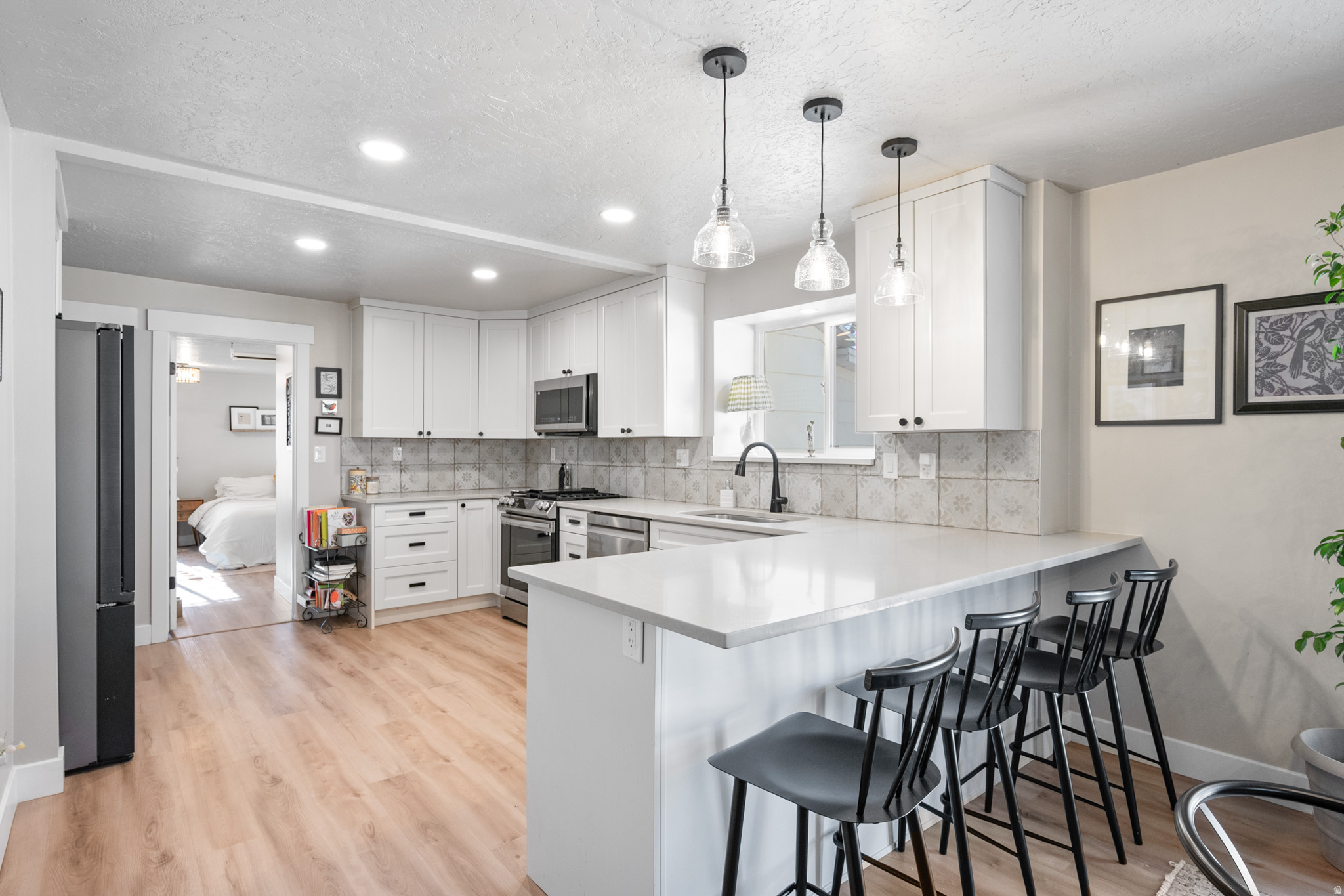 MEADOWS - Residential