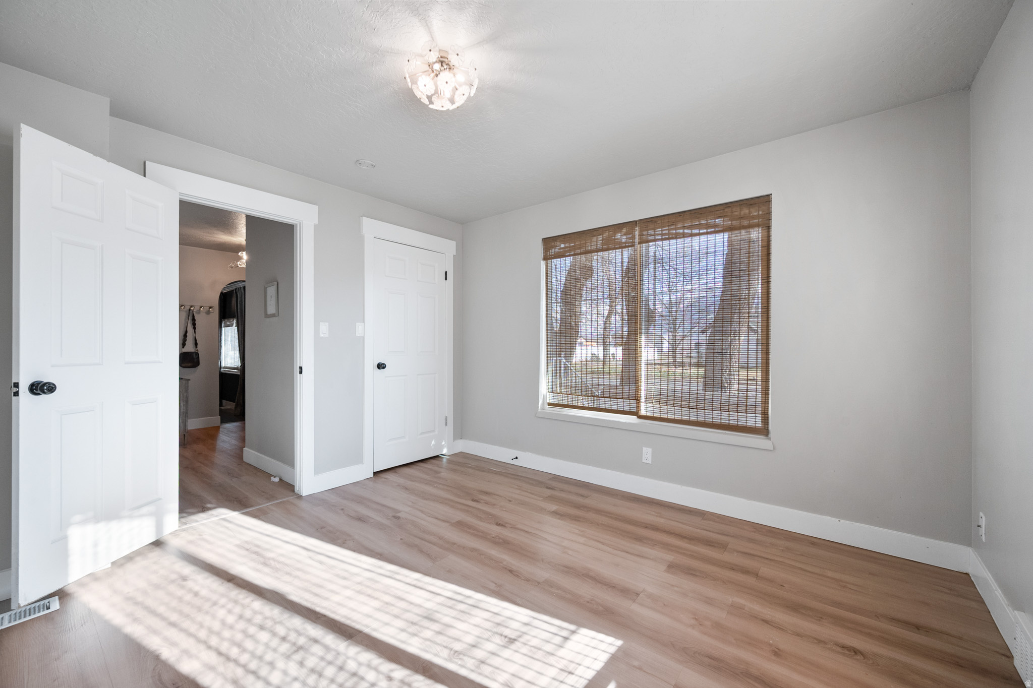 MEADOWS - Residential