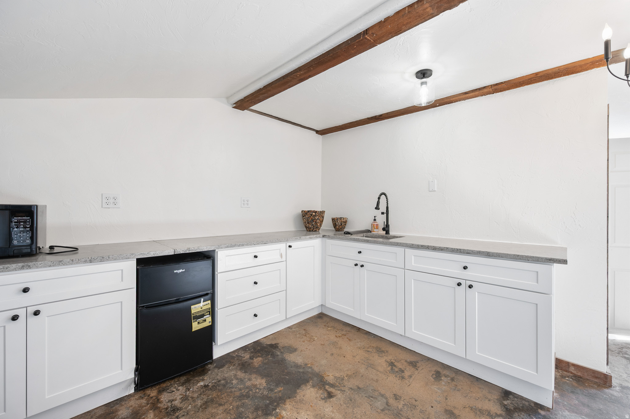 MEADOWS - Residential