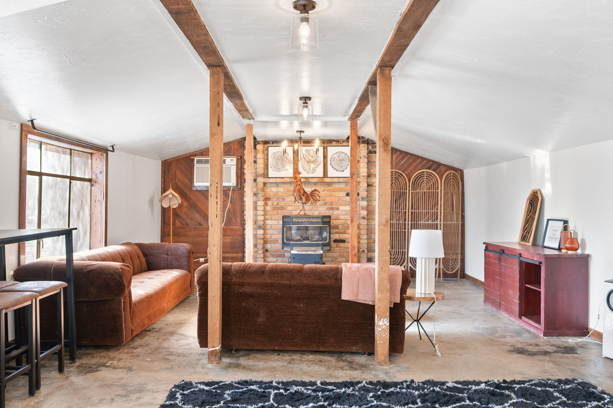 MEADOWS - Residential