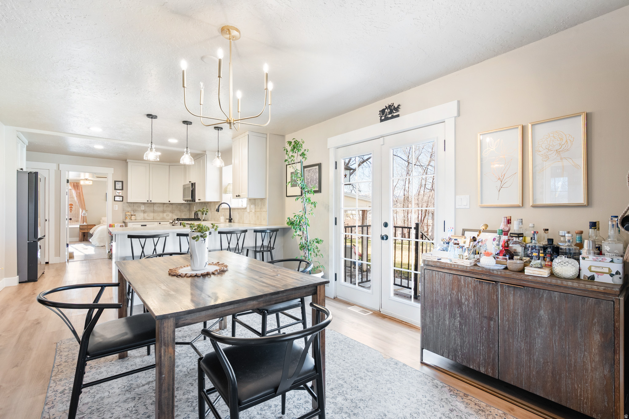 MEADOWS - Residential