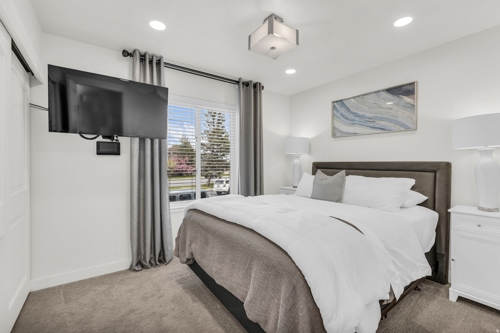 SNOWCREST - Residential