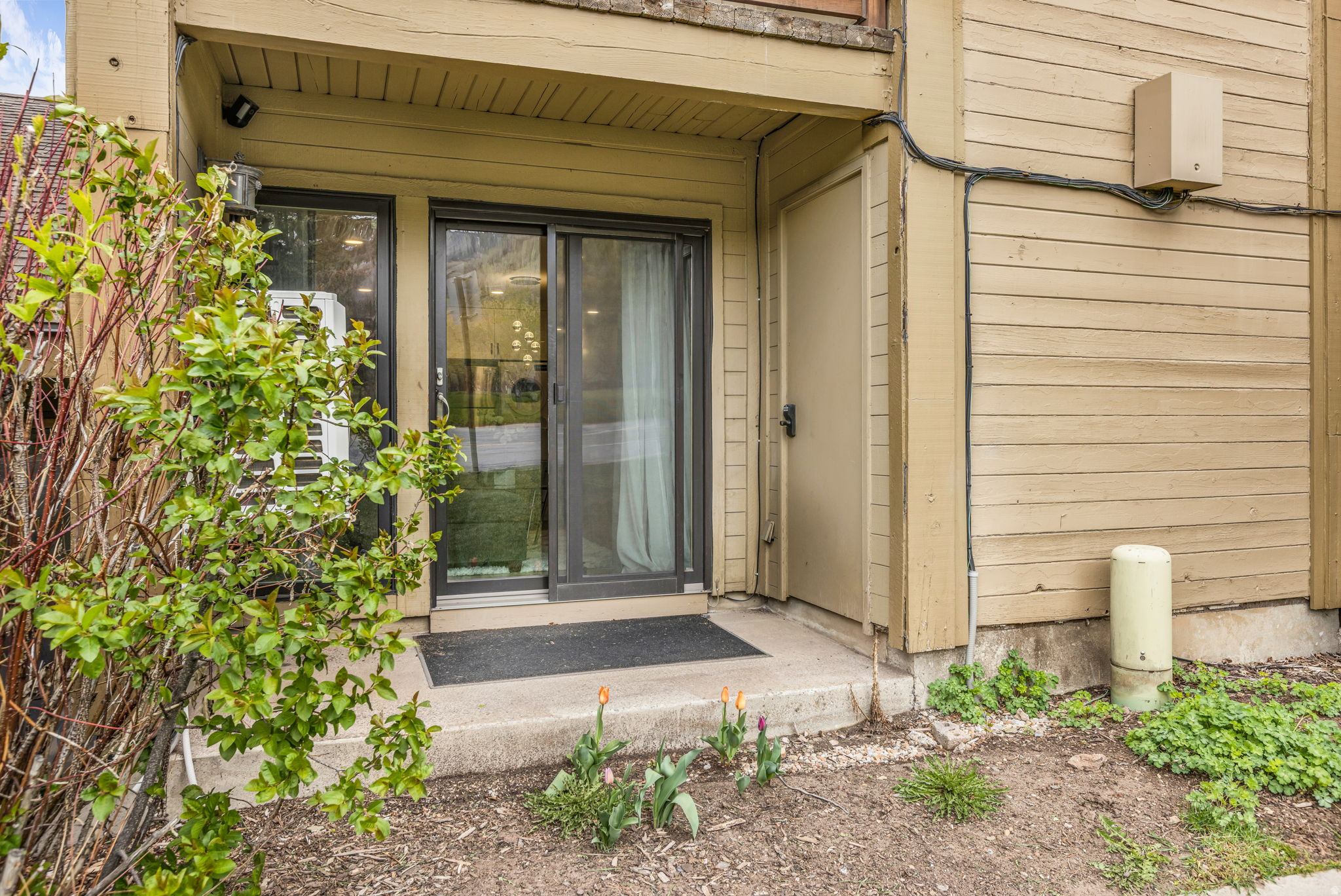 SNOWCREST - Residential