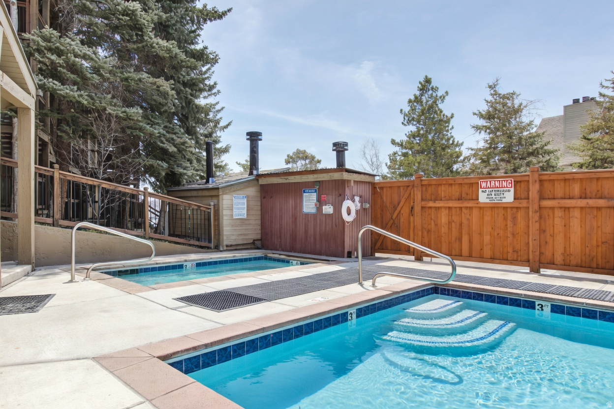 SNOWCREST - Residential