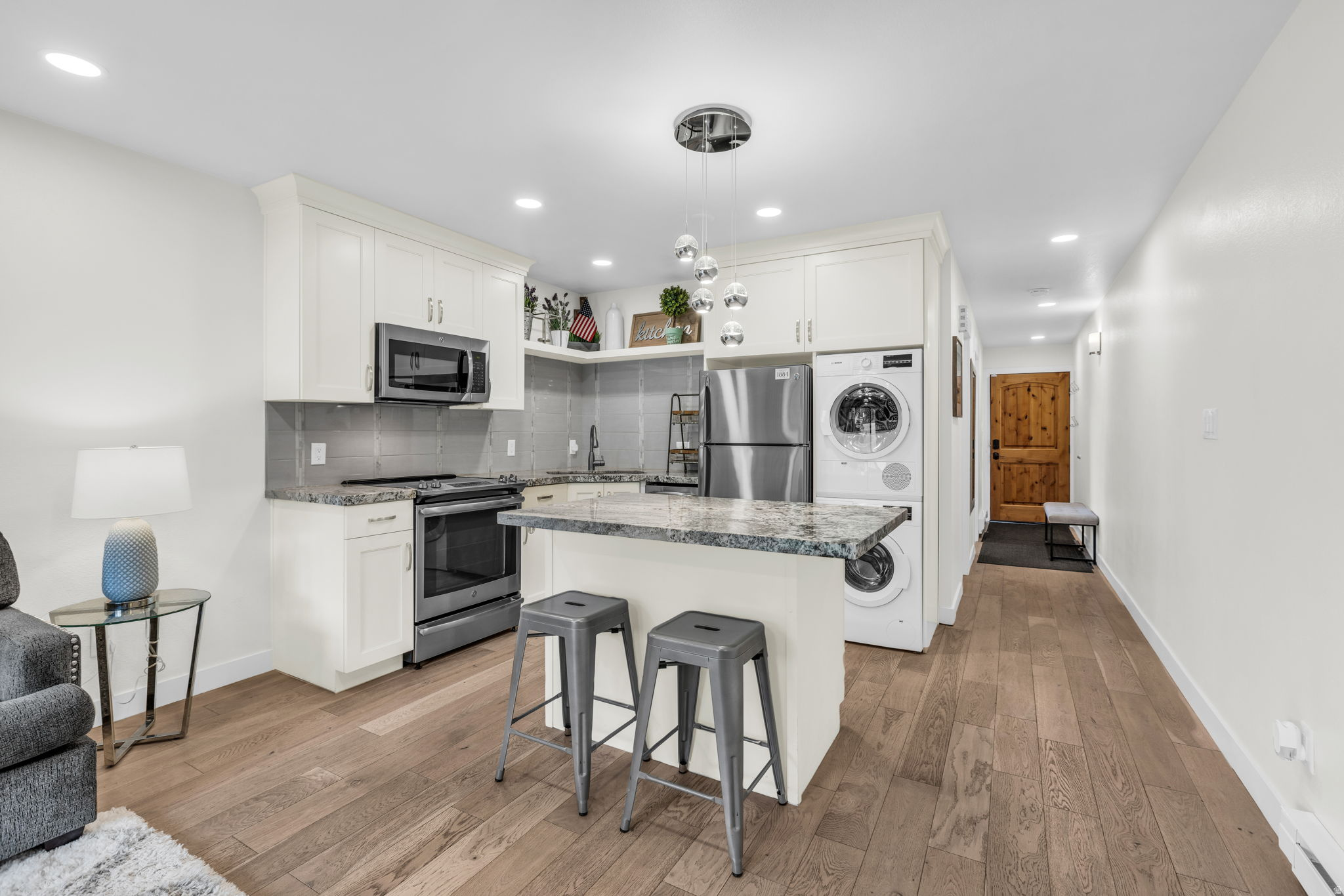 SNOWCREST - Residential