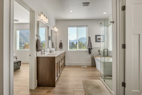 Tiny photo for 496 E 1200 N, Mapleton, UT 84664 (MLS # 2165779)