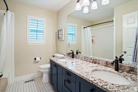 Tiny photo for 256 SEEMORE DR, Kaysville, UT 84037 (MLS # 2117656)