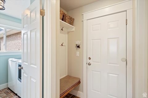 Tiny photo for 256 SEEMORE DR, Kaysville, UT 84037 (MLS # 2117656)