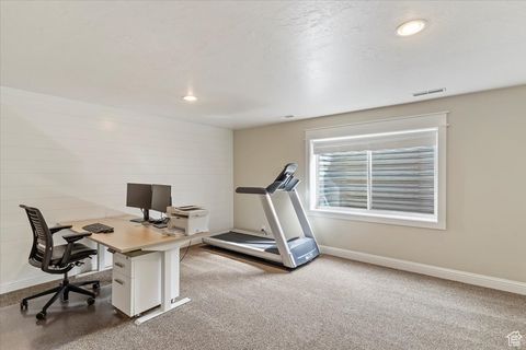 Tiny photo for 256 SEEMORE DR, Kaysville, UT 84037 (MLS # 2117656)