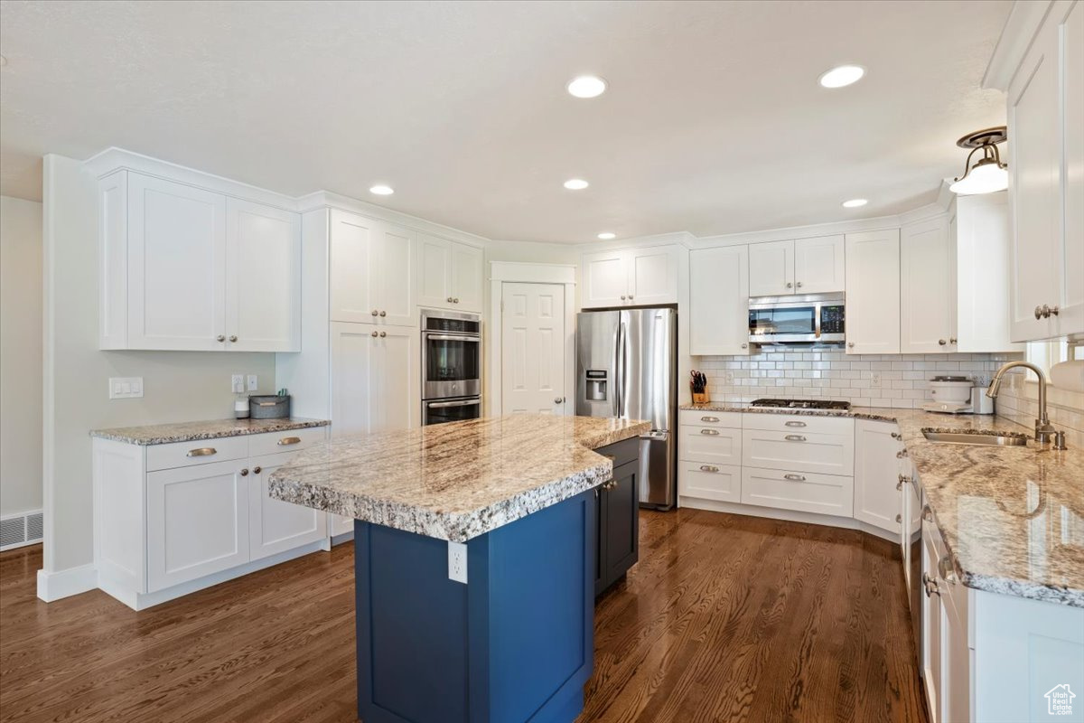 SEEMORE COUNTRY ESTATES - Residential