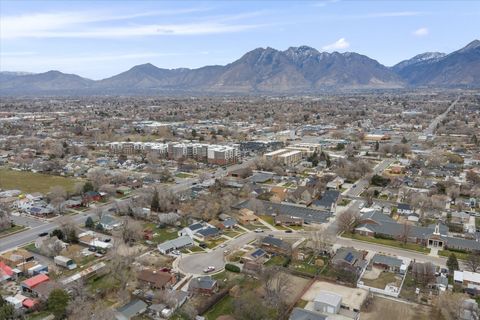 Tiny photo for 221 W OLYMPUS CIR, Midvale, UT 84047 (MLS # 2127715)