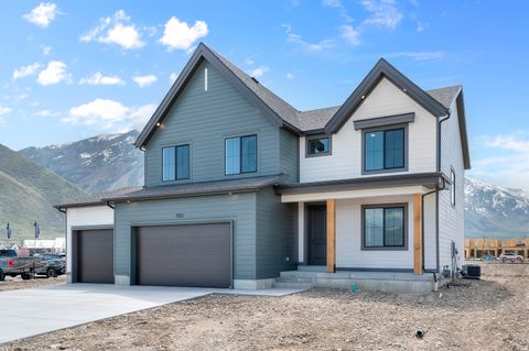 Photo of 1549 E 960 N #199, Salem, UT 84653 (MLS # 2136636)