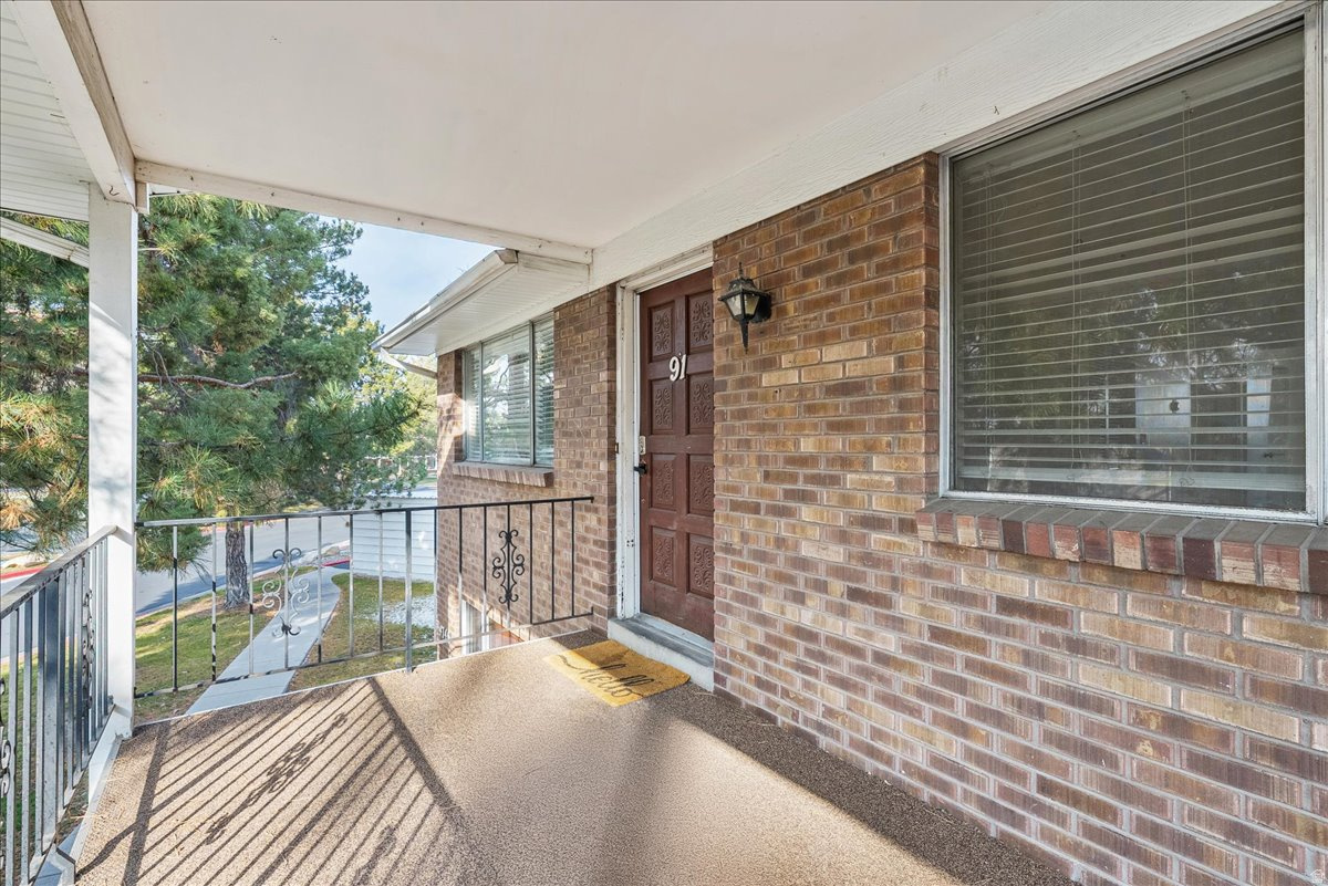 MT VERNON COVE - Residential