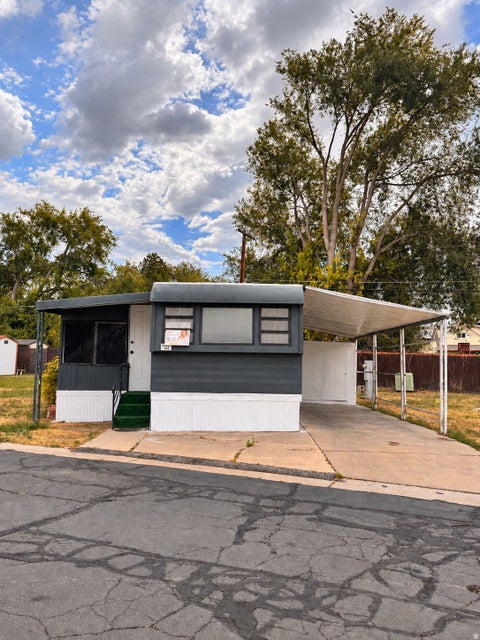 Mobile Home For Sale - 3420 S Westcrest Rd #14<br/> West Valley City, UT 84120