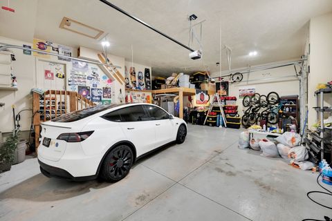 Tiny photo for 136 N 700 W, Kaysville, UT 84037 (MLS # 2142075)