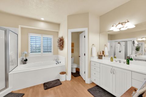 Tiny photo for 136 N 700 W, Kaysville, UT 84037 (MLS # 2142075)