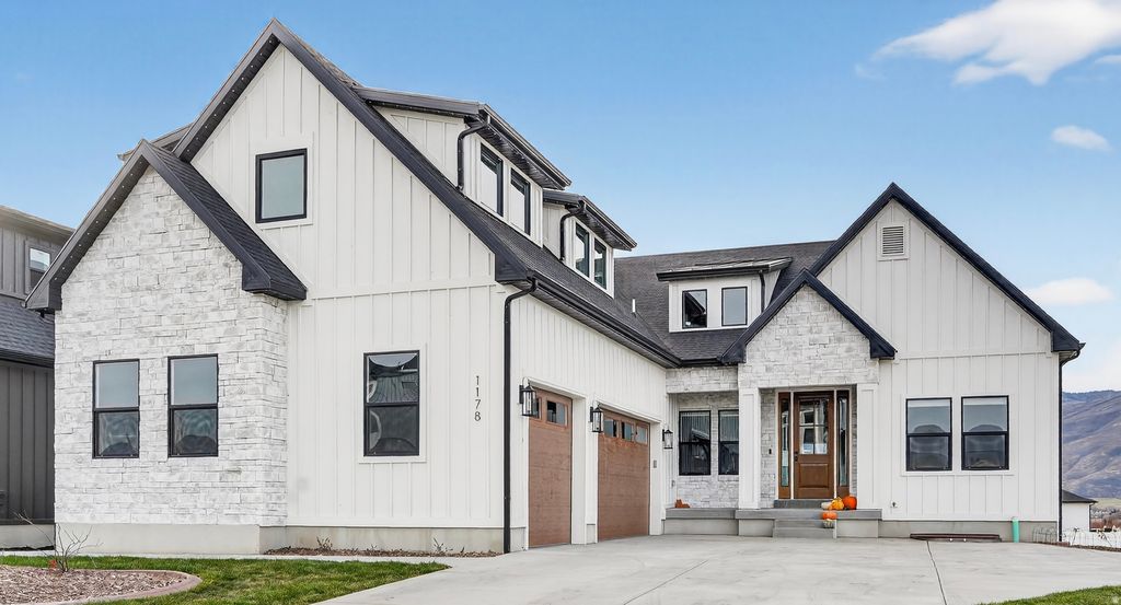 Photo of 1178 S LAUREN LN, Heber City, UT 84032 (MLS # 2125043)