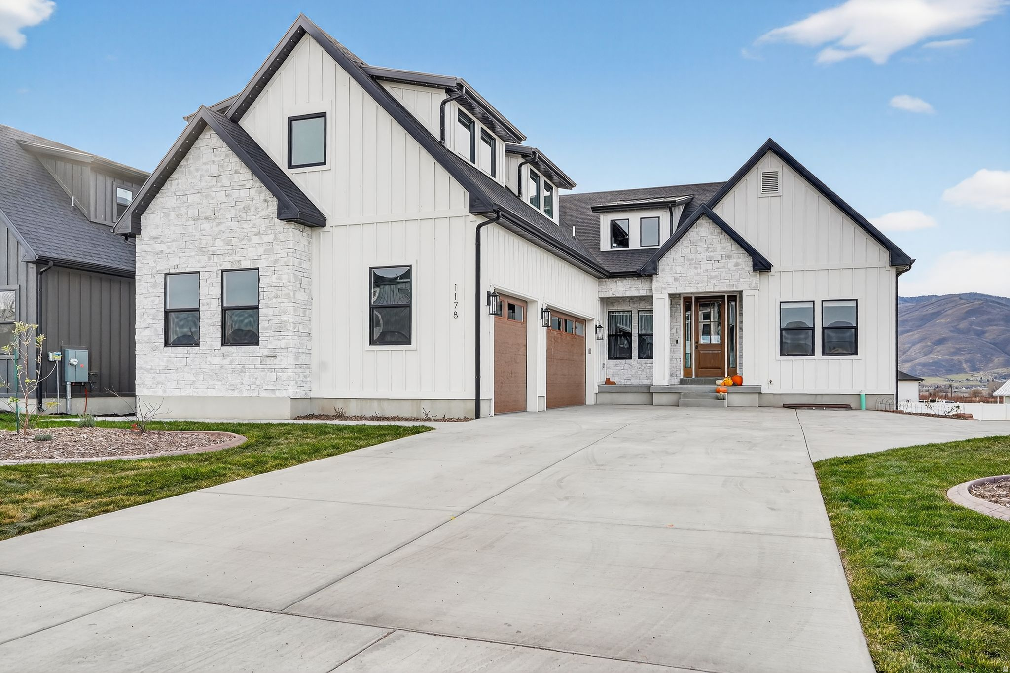 MADISON MEADOWS - Residential