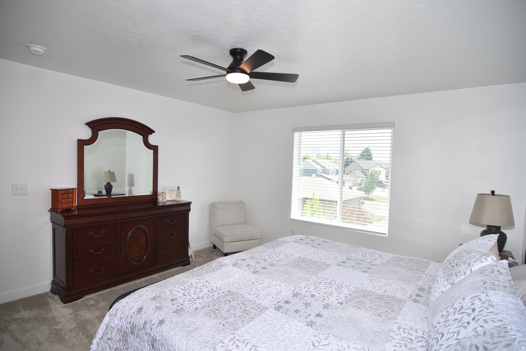 MONTGOMERY FARMS - Residential