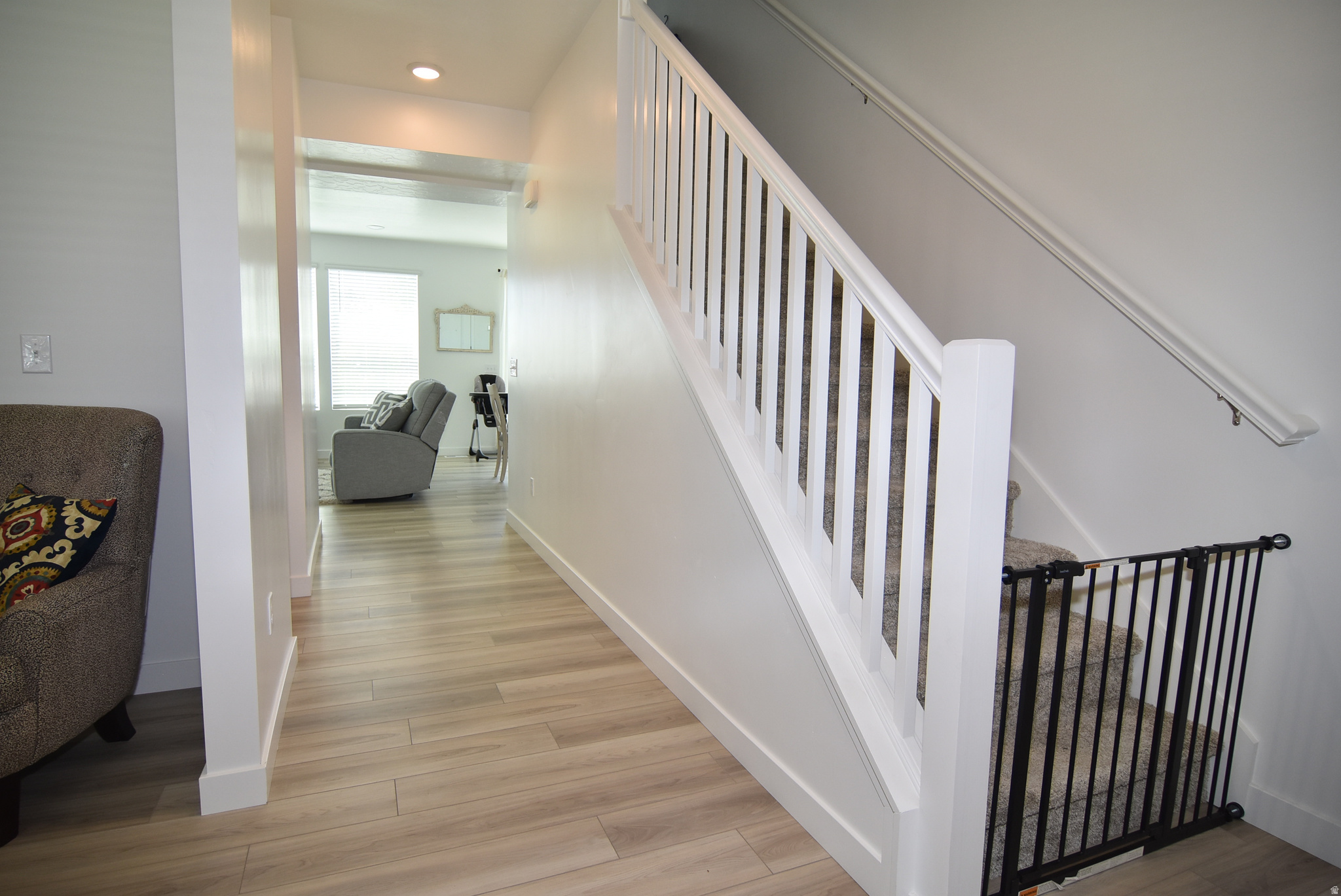 MONTGOMERY FARMS - Residential