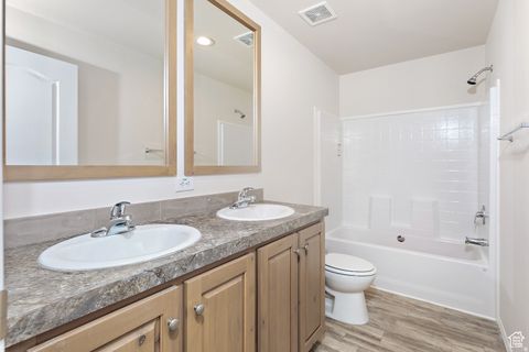 Tiny photo for 750 E 400 N #220, Mt Pleasant, UT 84647 (MLS # 2166906)