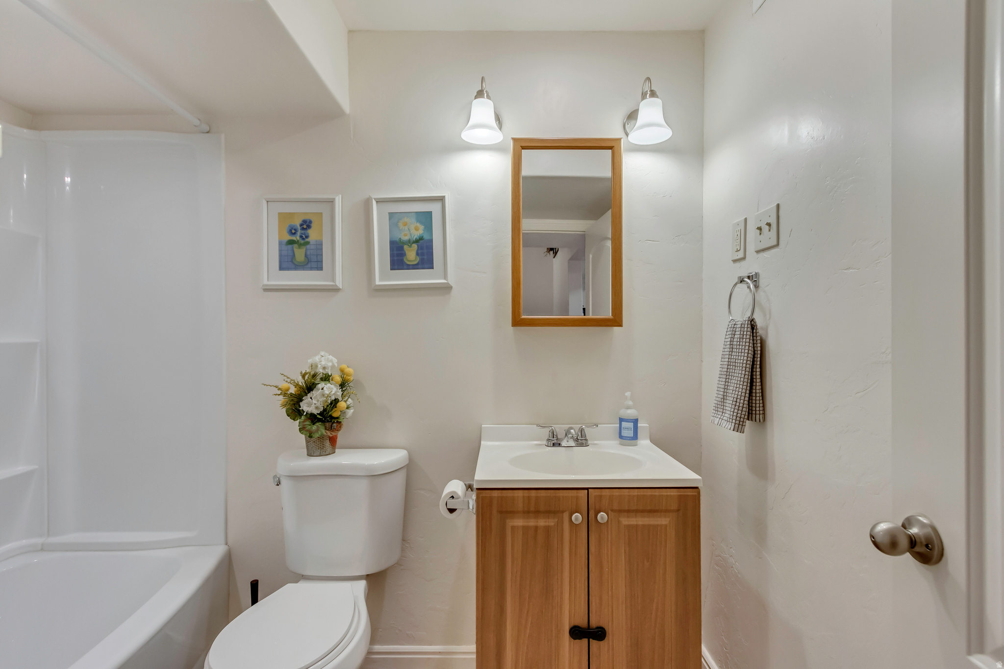 WOOD ESTATES - Residential