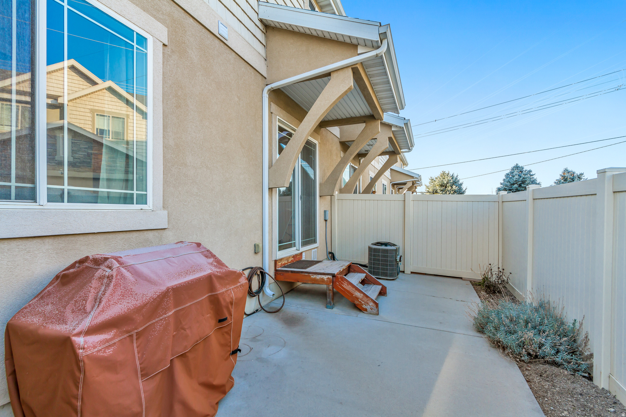 WOOD ESTATES - Residential