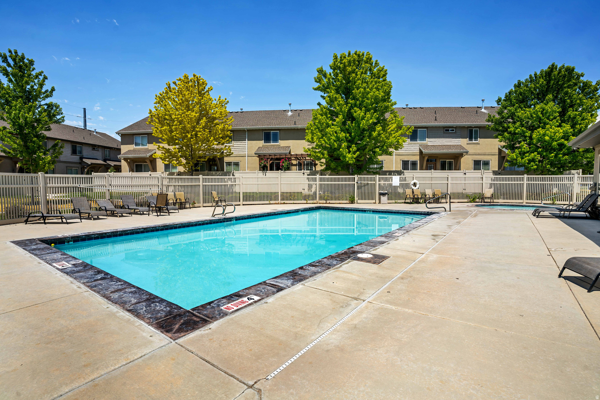 WOOD ESTATES - Residential