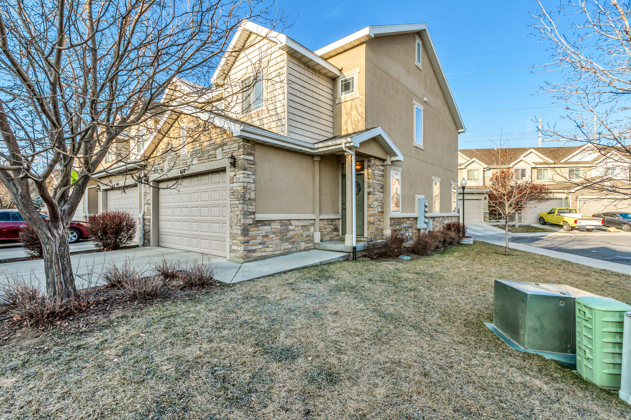 WOOD ESTATES - Residential