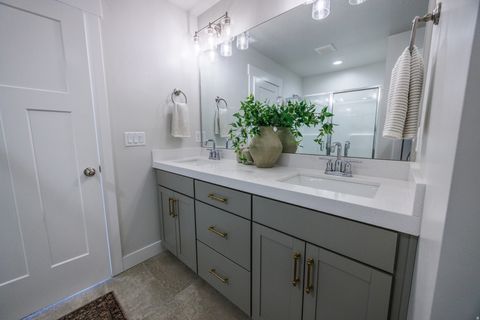 Tiny photo for 9817 N AARON AVE, Eagle Mountain, UT 84005 (MLS # 2134529)