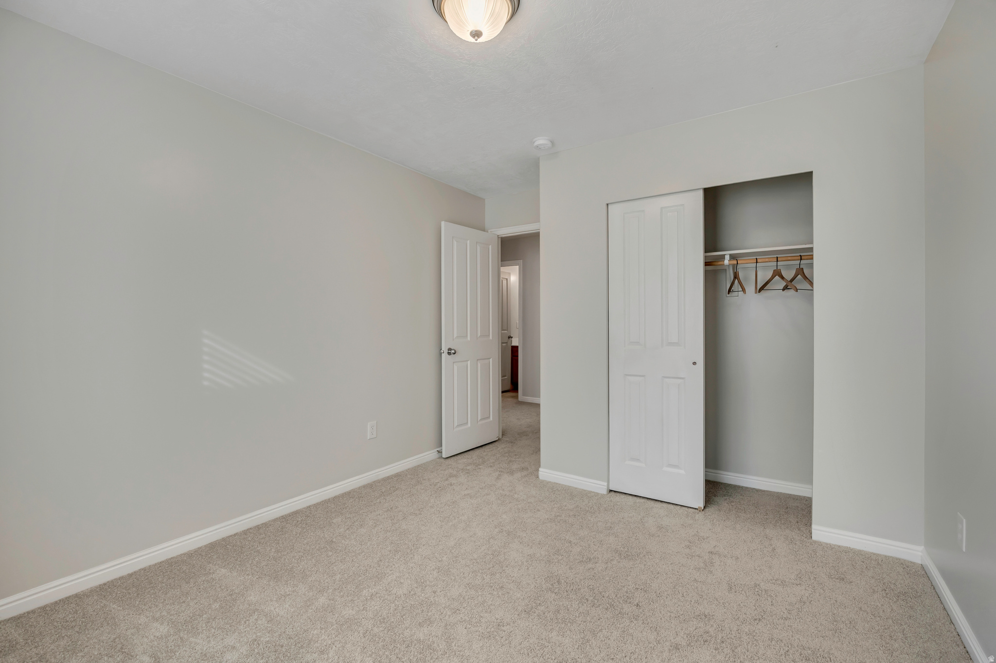 SUNSET FIELDS - Residential