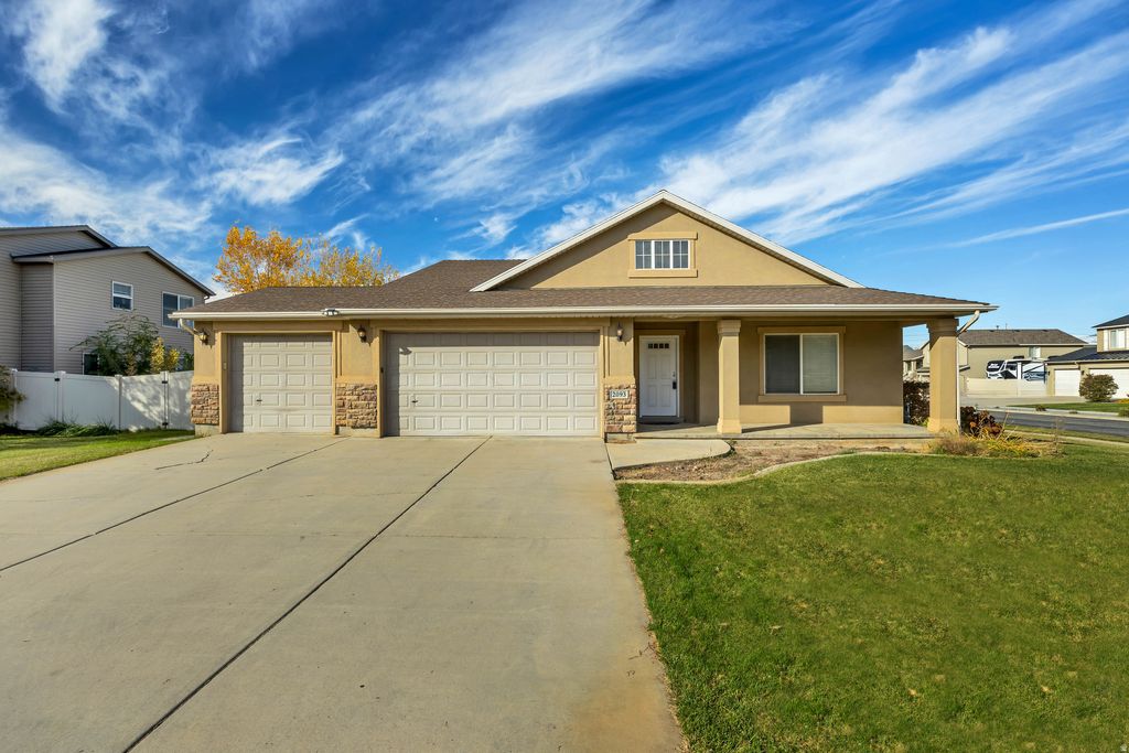 Photo of 2093 N 750 W, West Bountiful, UT 84087 (MLS # 2141152)