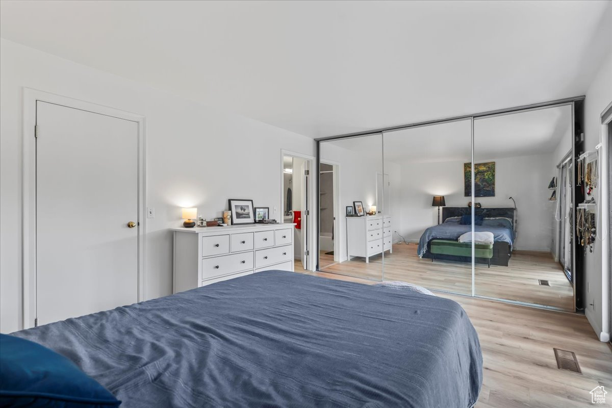 HIDDEN LAKE CONDM - Residential