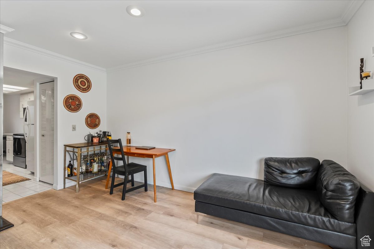 HIDDEN LAKE CONDM - Residential