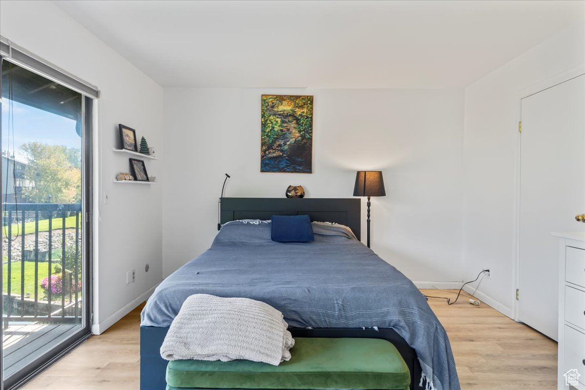 HIDDEN LAKE CONDM - Residential