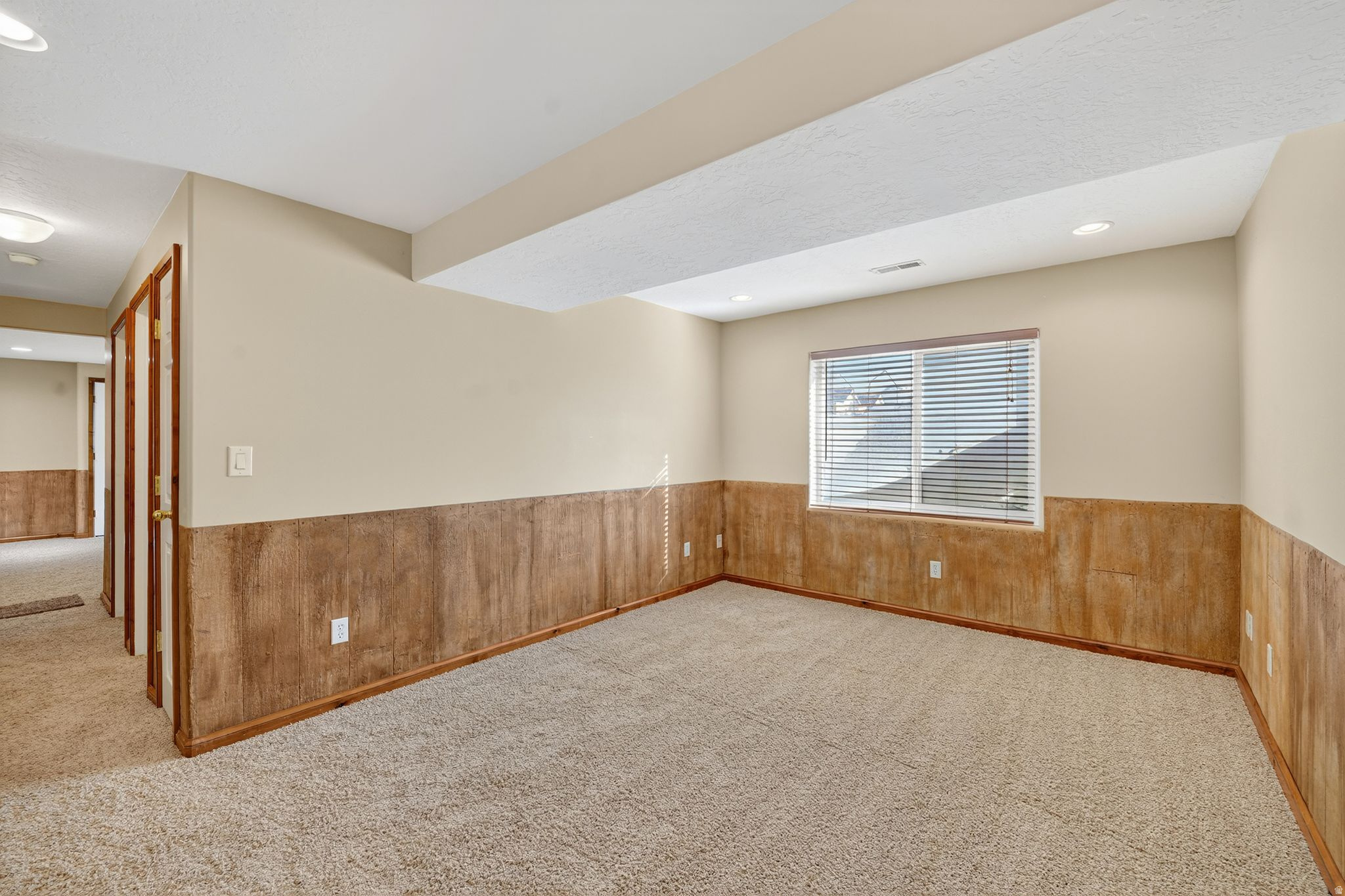 MEADOWS - Residential