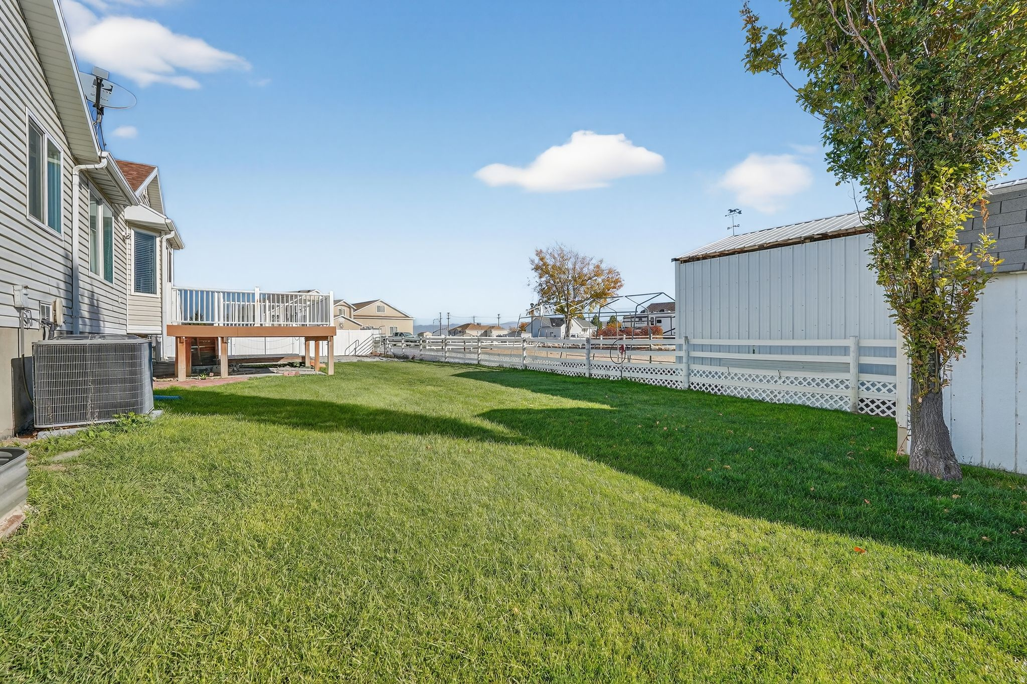 MEADOWS - Residential