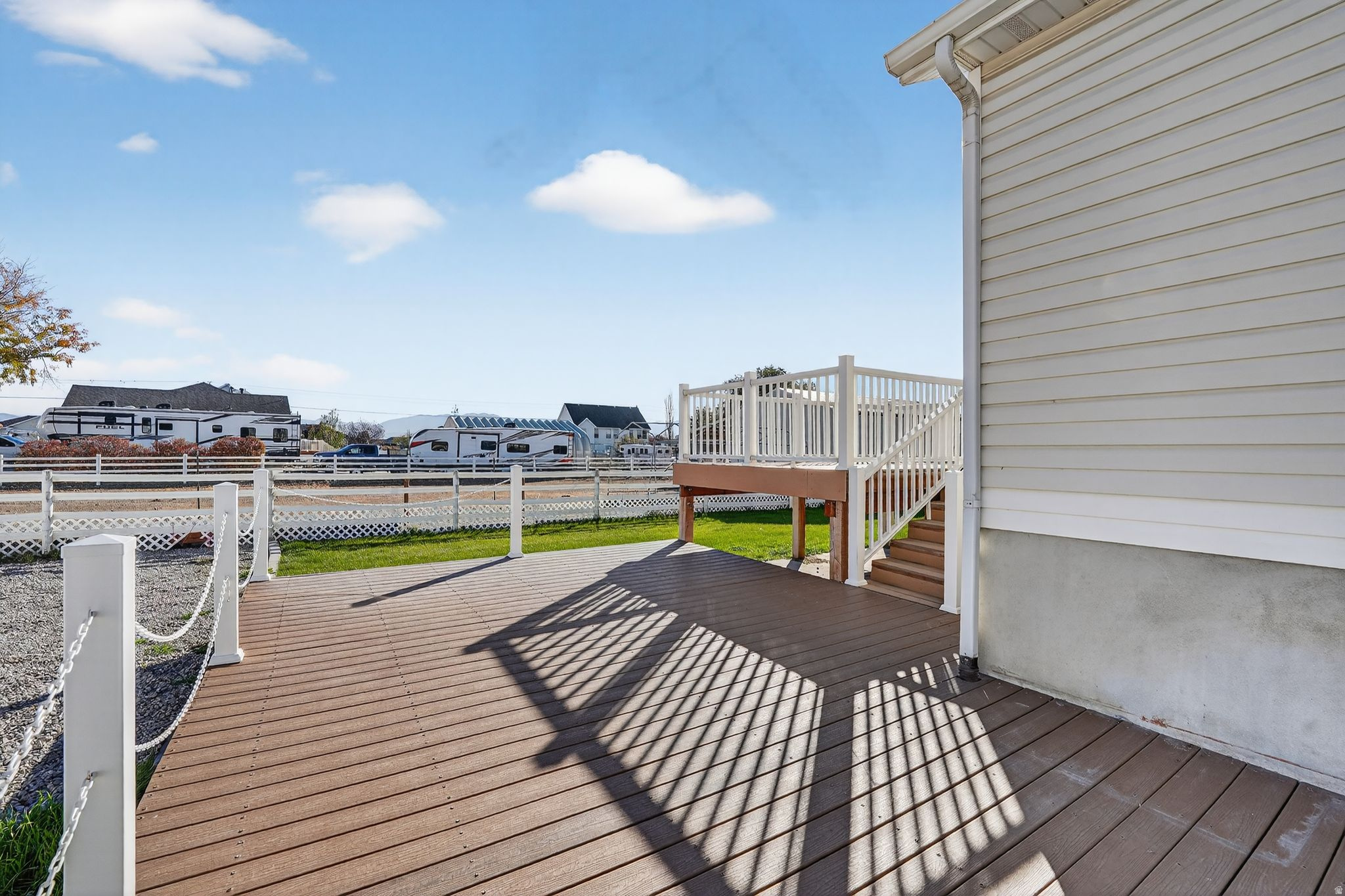 MEADOWS - Residential