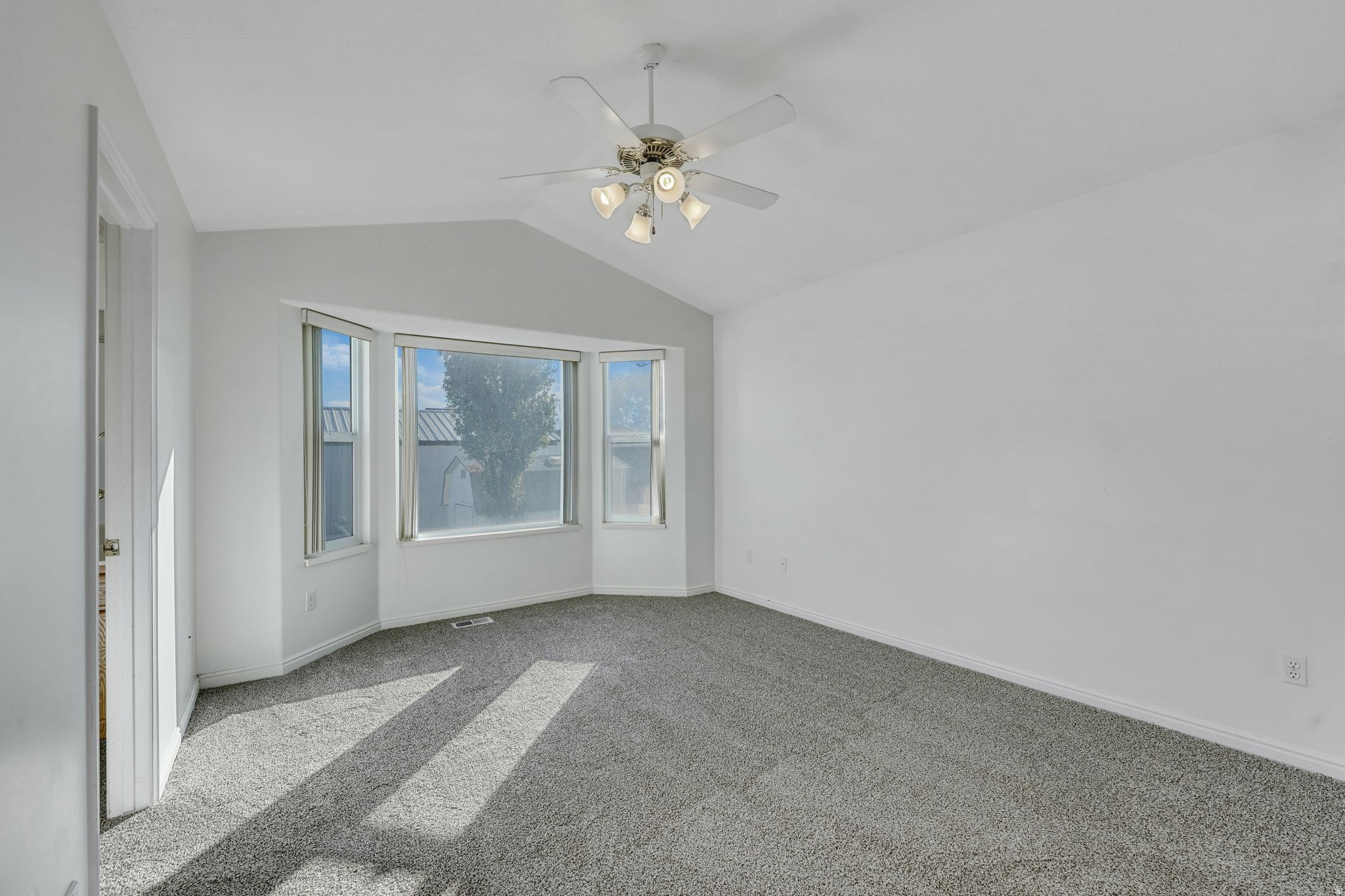 MEADOWS - Residential