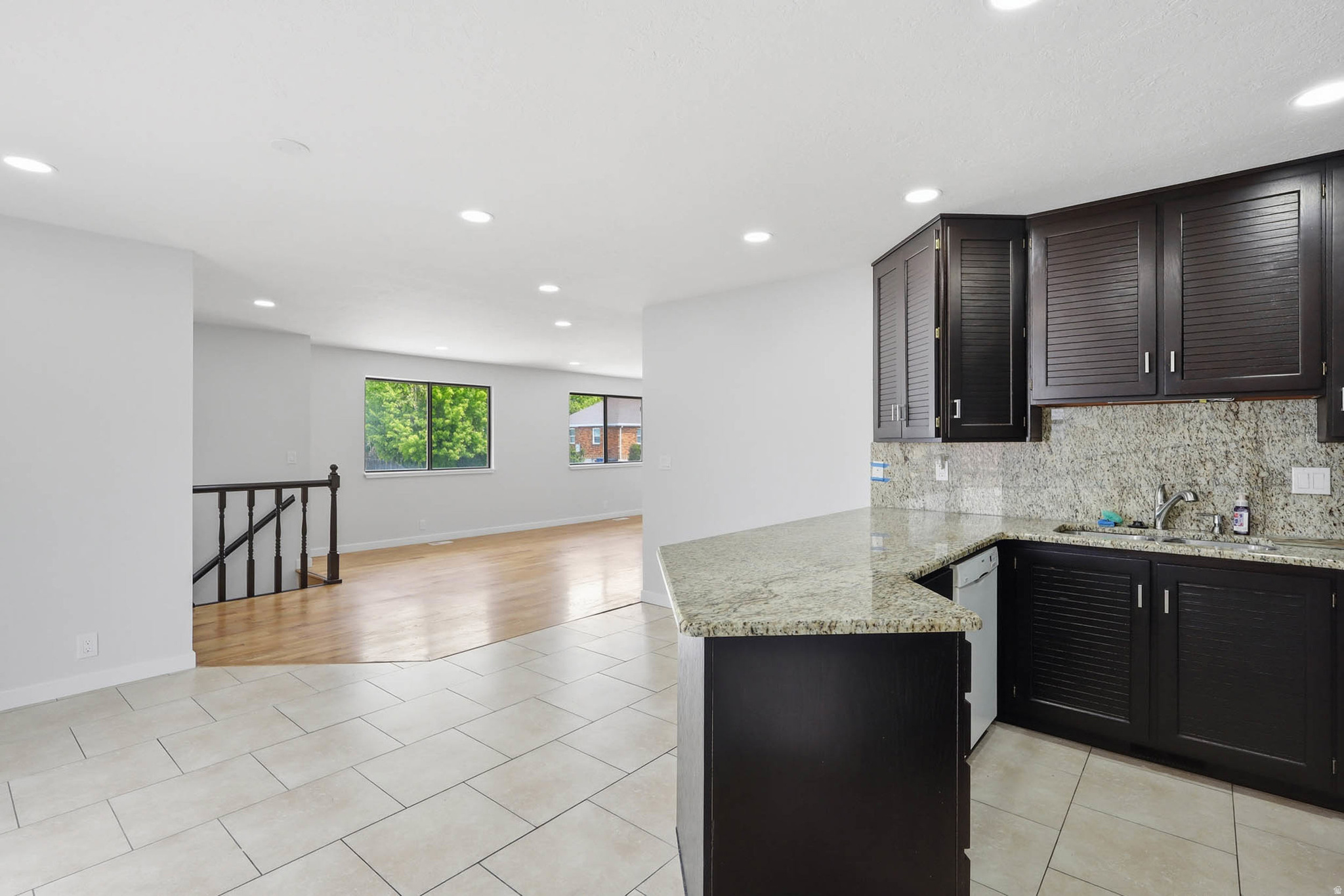 EAST MILLCREEK COVE - Residential Income