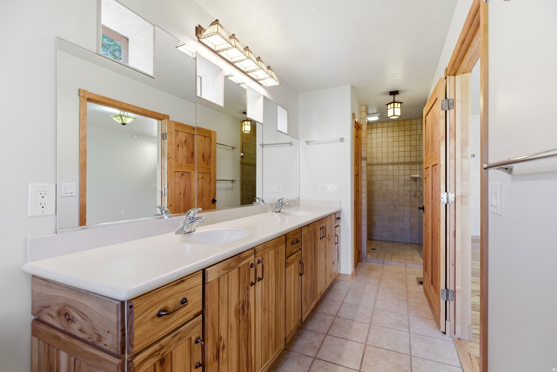 CANYON SPRINGS ESTATES - Residential