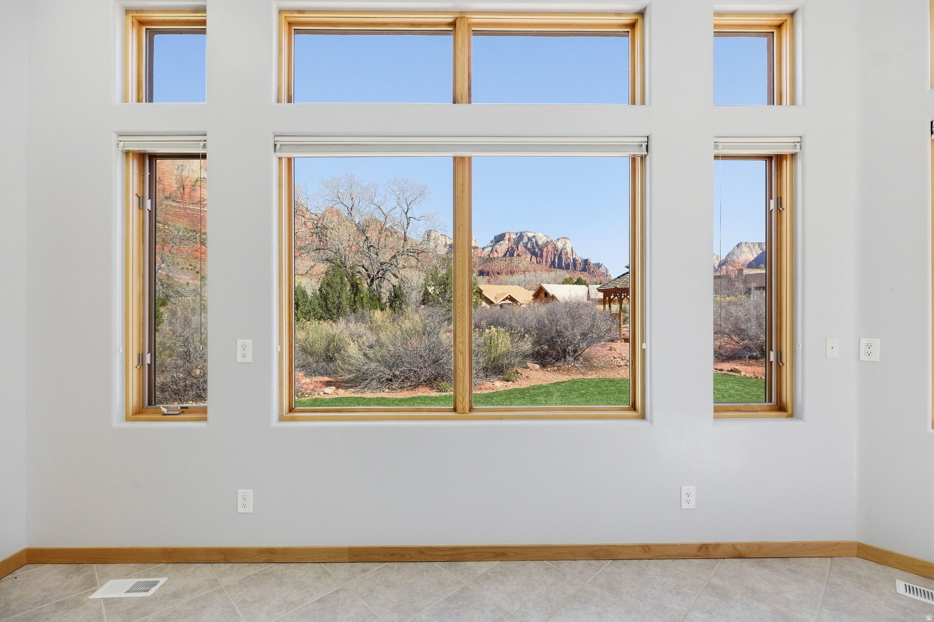 CANYON SPRINGS ESTATES - Residential