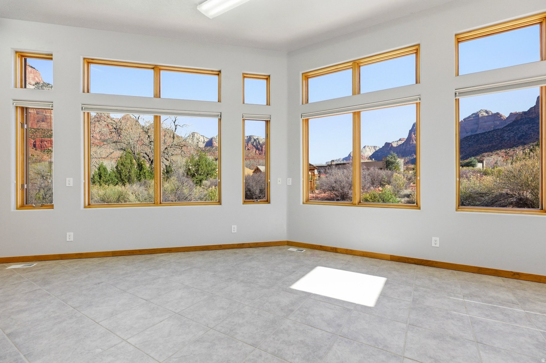 CANYON SPRINGS ESTATES - Residential