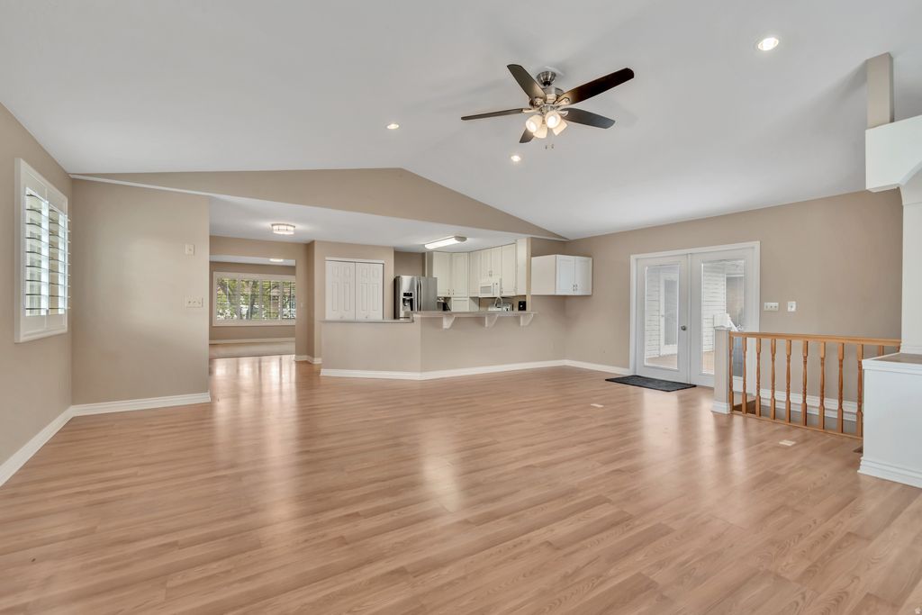 Photo of 634 N ADAMSWOOD RD, Layton, UT 84040 (MLS # 2152628)